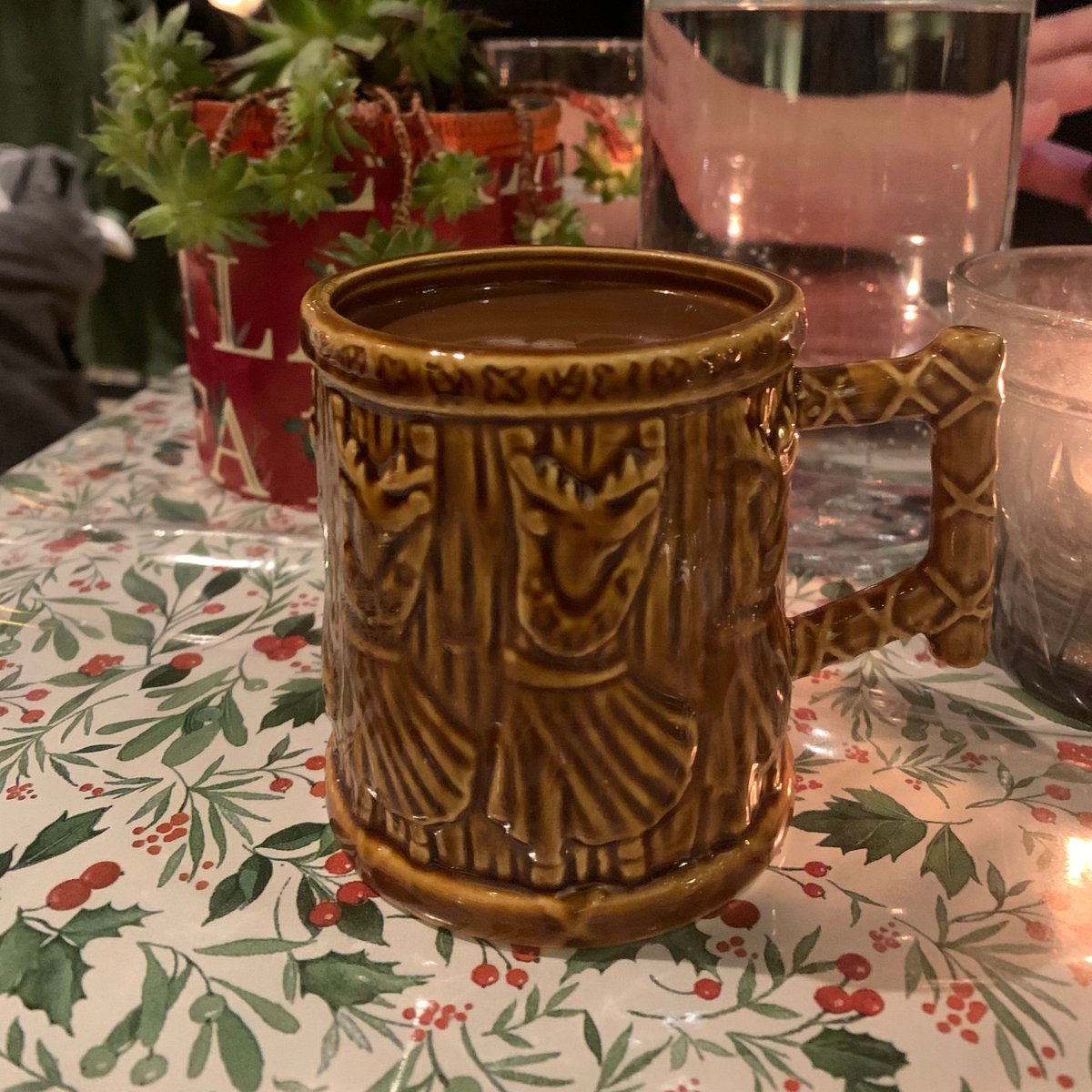 Elizabeth Chorney-Booth (@elizaboothy) on Twitter photo Hey hey! I'll be on <a href="/CBCHomestretch/">The Homestretch CBC</a> this afternoon letting you know what to expect from all of those little holiday pop-up bars around town. Hey hey! I'll be on <a href="/CBCHomestretch/">The Homestretch CBC</a> this afternoon letting you know what to expect from all of those little holiday pop-up bars around town.
