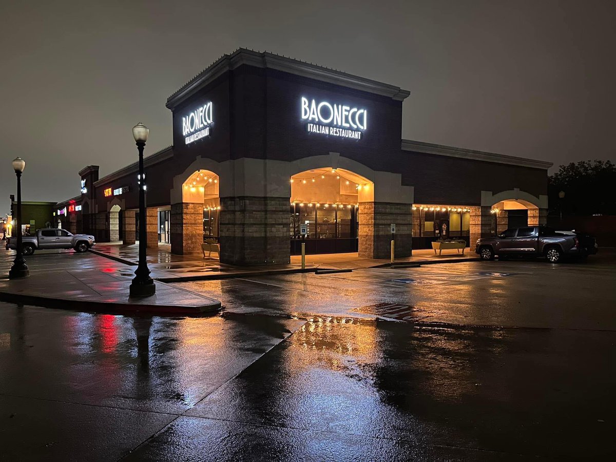 Buy your loves one Baonecci eGift-card this holiday season 🎄
toasttab.com/baonecci-7151-…