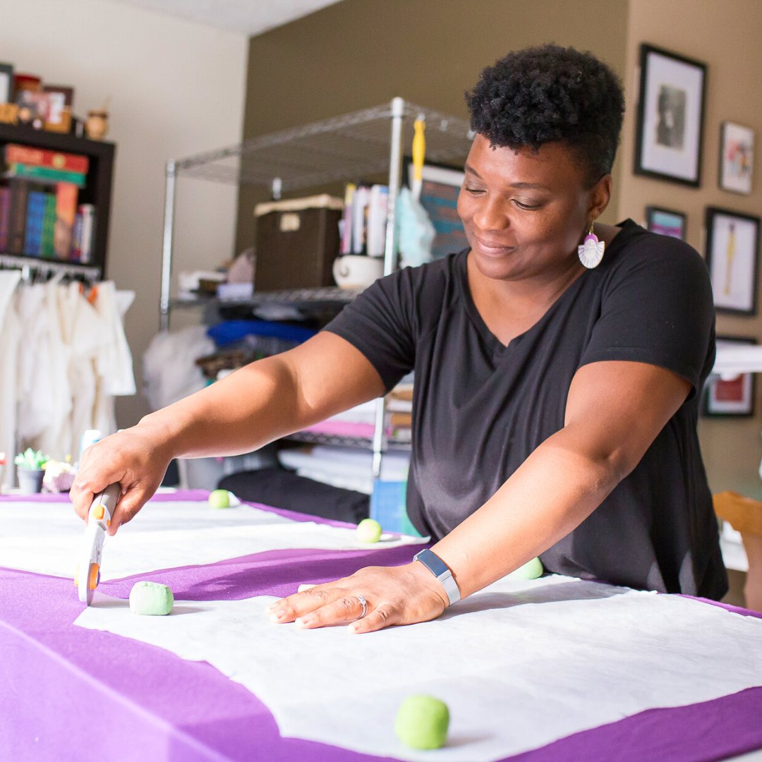 WeaverStreet's tweet photo. Geek Chic bags made by Lysandra are the perfect gift! They are comfortable, versatile, &amp; chic wardrobe staples that can be dressed up for work or dressed down for play. For each bag you purchase we donate $1 to the Cooperative Community Fund for Hope for the Holidays campaign! https://t.co/WAnVn05ahw