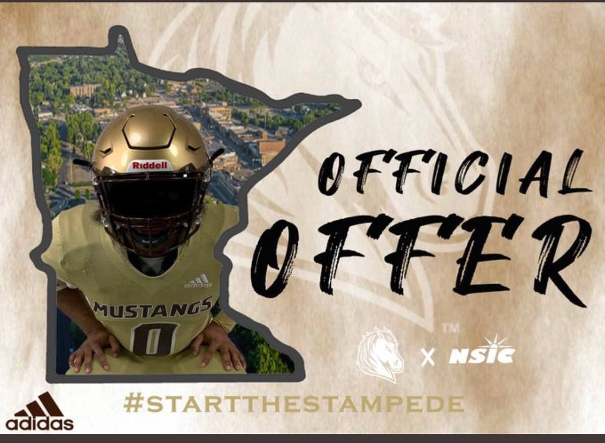 FoleyAidan16's tweet photo. Excited to announce that I have received an offer from SMSU! @CoachSUnderwood @CoachBouman @SMSUfootball https://t.co/704CaRL95s