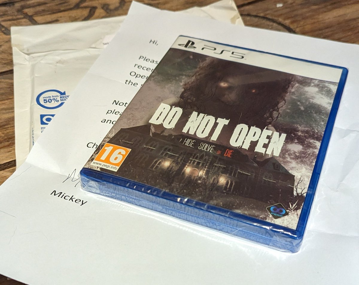 ResiEvilCentral's tweet image. Super grateful to the amazing people at @PerpGames for sending over a physical copy of #DoNotOpen, developed by @NoxNoctisStudio.

I&apos;m really looking forward to playing this on my next stream.

I&apos;ll also be giving away a copy so be sure to keep a look out 👀

#PerpGamesForver