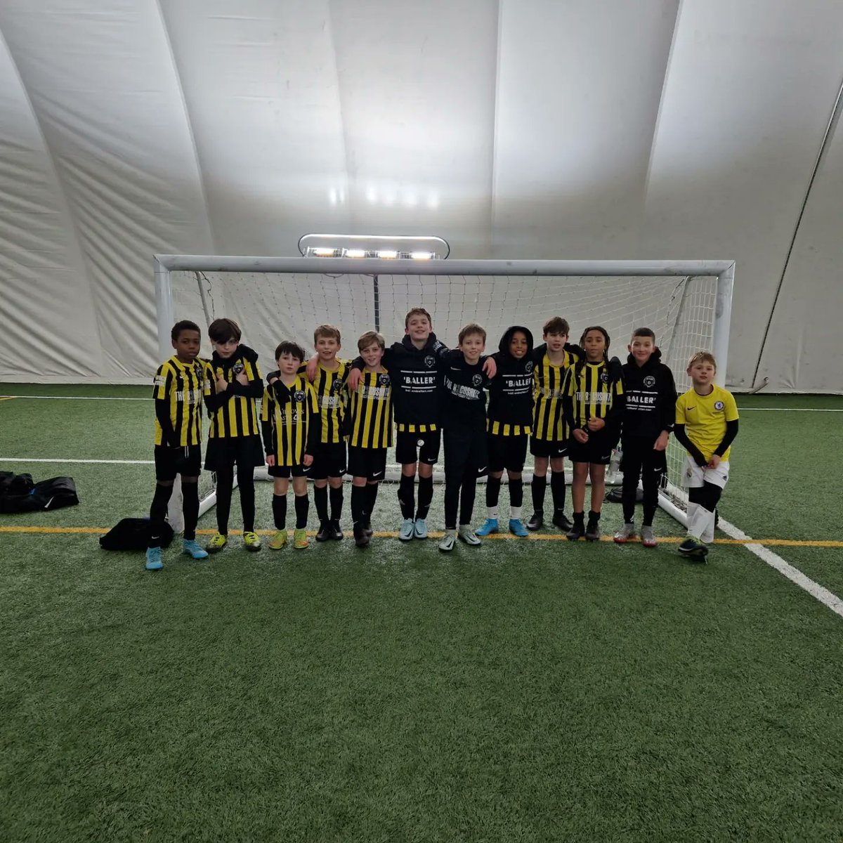 BalhamBallers's tweet photo. 💫Proud 💫

This evening the U9s &amp; 12s played against QPR's Academy. 

A great opportunity for our players to compete against the very best talent in our area and both teams gave a great account of themselves.....we're super proud!! 

Well done Ballers! 

#LearnPlayEnjoy https://t.co/HBkK90BBqJ