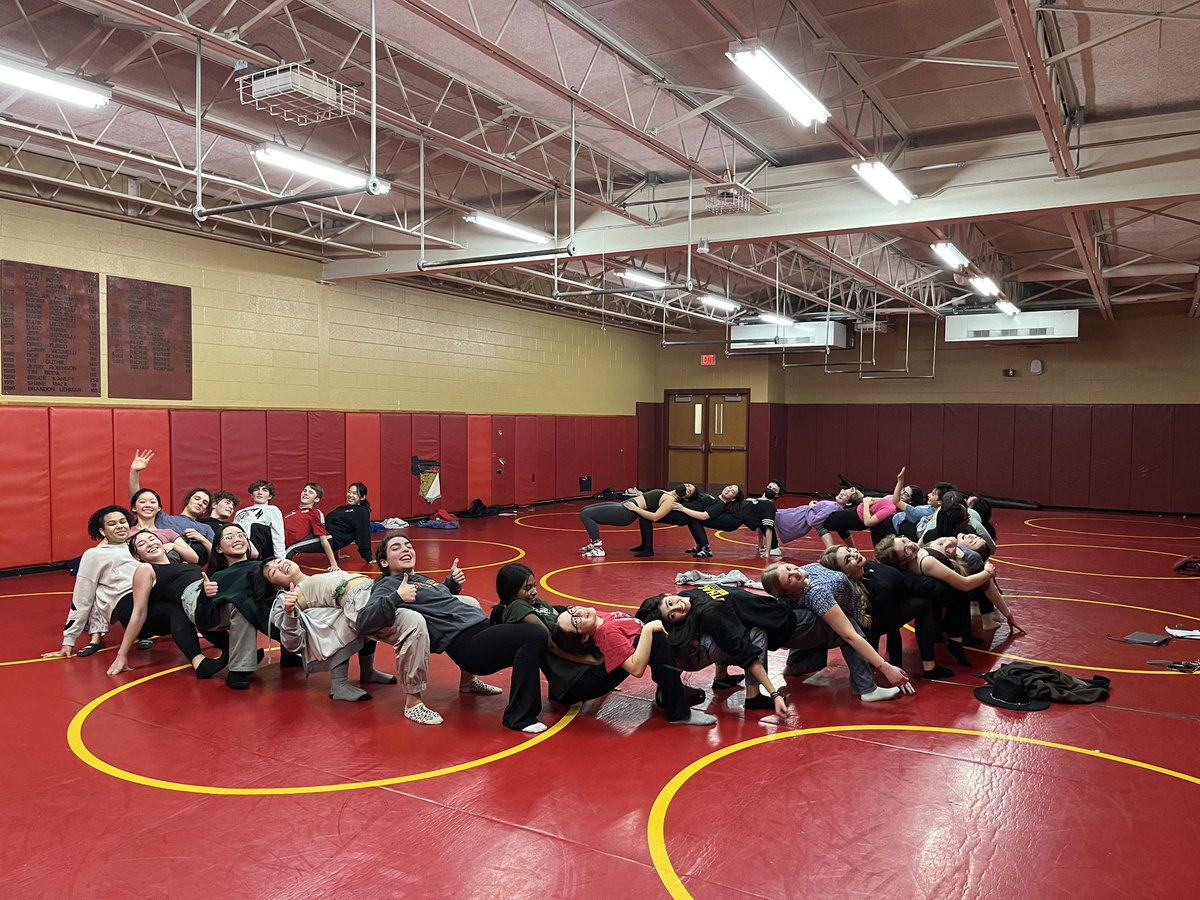 ICSDPEandHealth's tweet image. Yoga for Fitness Class taking a much needed break.