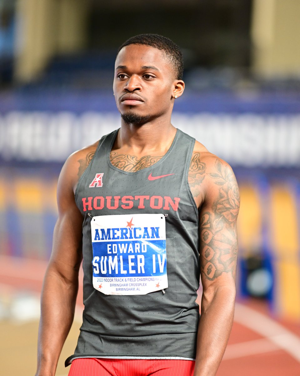 UHCougarTF's tweet photo. ONE MONTH! 

#HTownSpeedCity https://t.co/sY2Io1xvSv