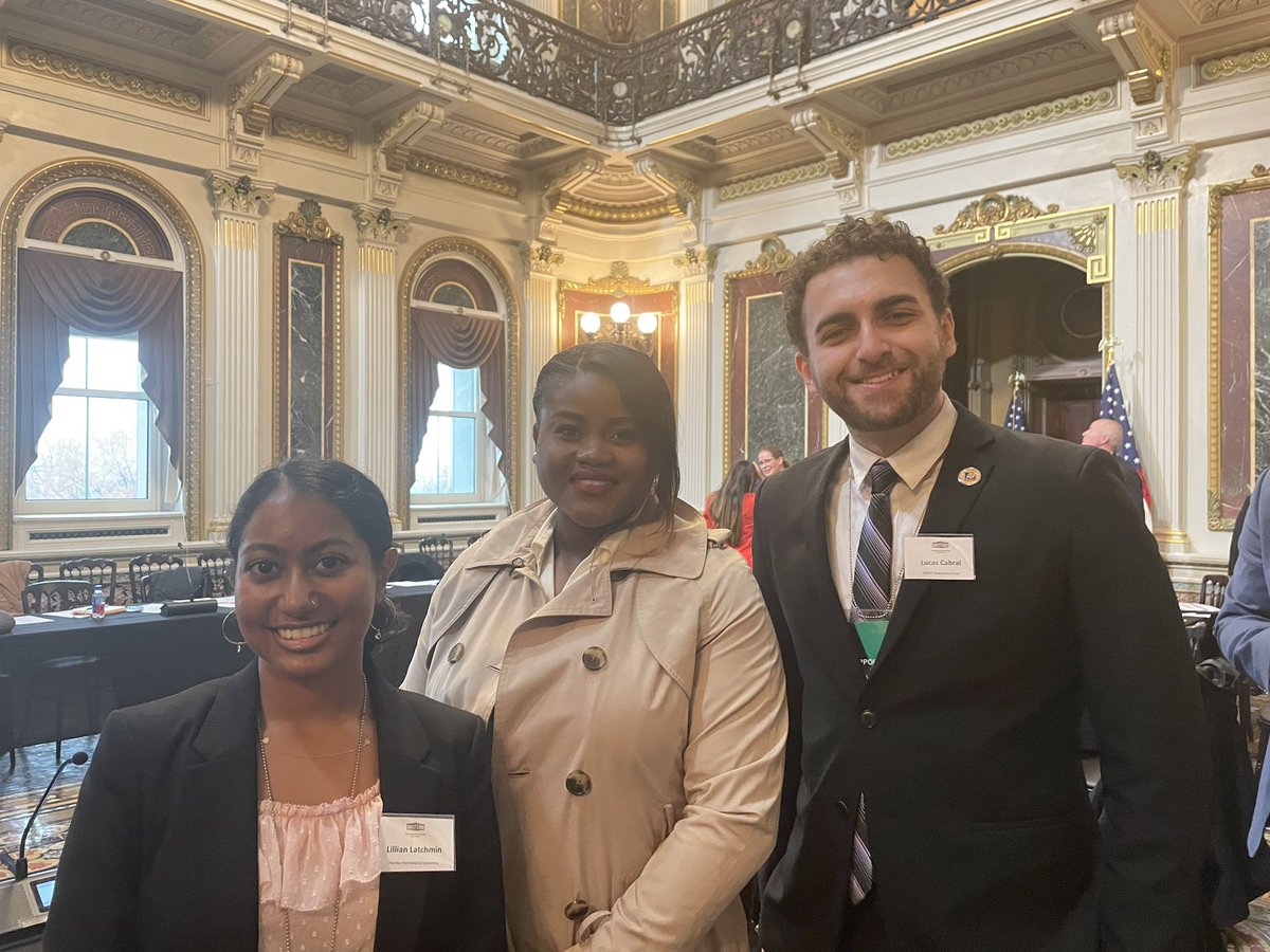 FIUdc's tweet photo. Panther @FIUalumni Spotted at @WhiteHouse historic Indian Treaty Room this afternoon for a great dialogue on Opportunities to diversify Federal Govt @USOPM .  @FIUCASE @FIUgov intern Lilly Latchmin; @NALEO Lucas Cabral and @DiverseCongress Ednise Sainval https://t.co/7KFbVmUcUm