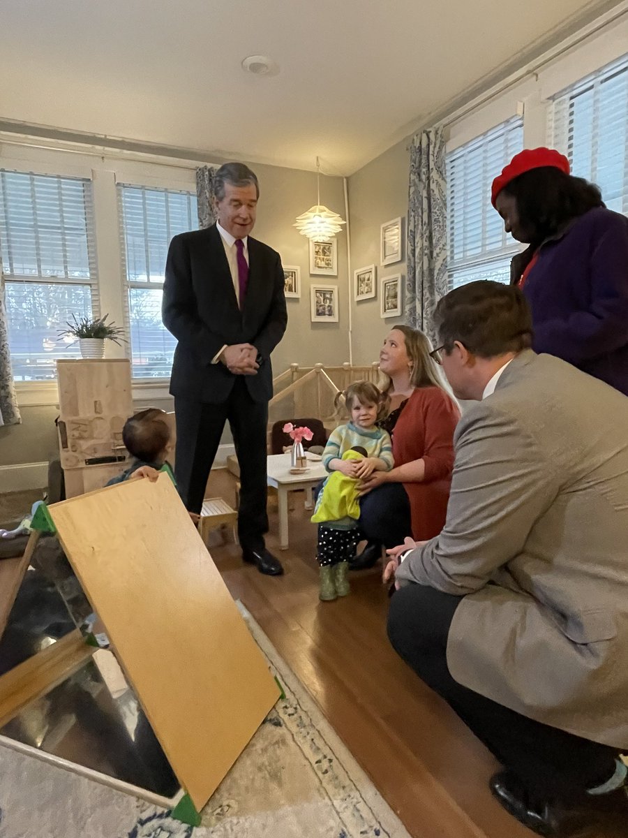 KodyKinsley's tweet photo. Wages are rising across industries &amp; childcare programs just can’t compete. Parents can’t afford to pay, and teachers can’t afford to stay. https://t.co/NPVX4WPWQX
