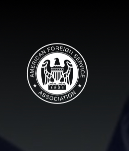 HardingForLang's tweet photo. Looking for an internship this summer? Check out the opportunities with the American Foreign Service Association and the White House. Links in our bio! https://t.co/BXvdxEybjt