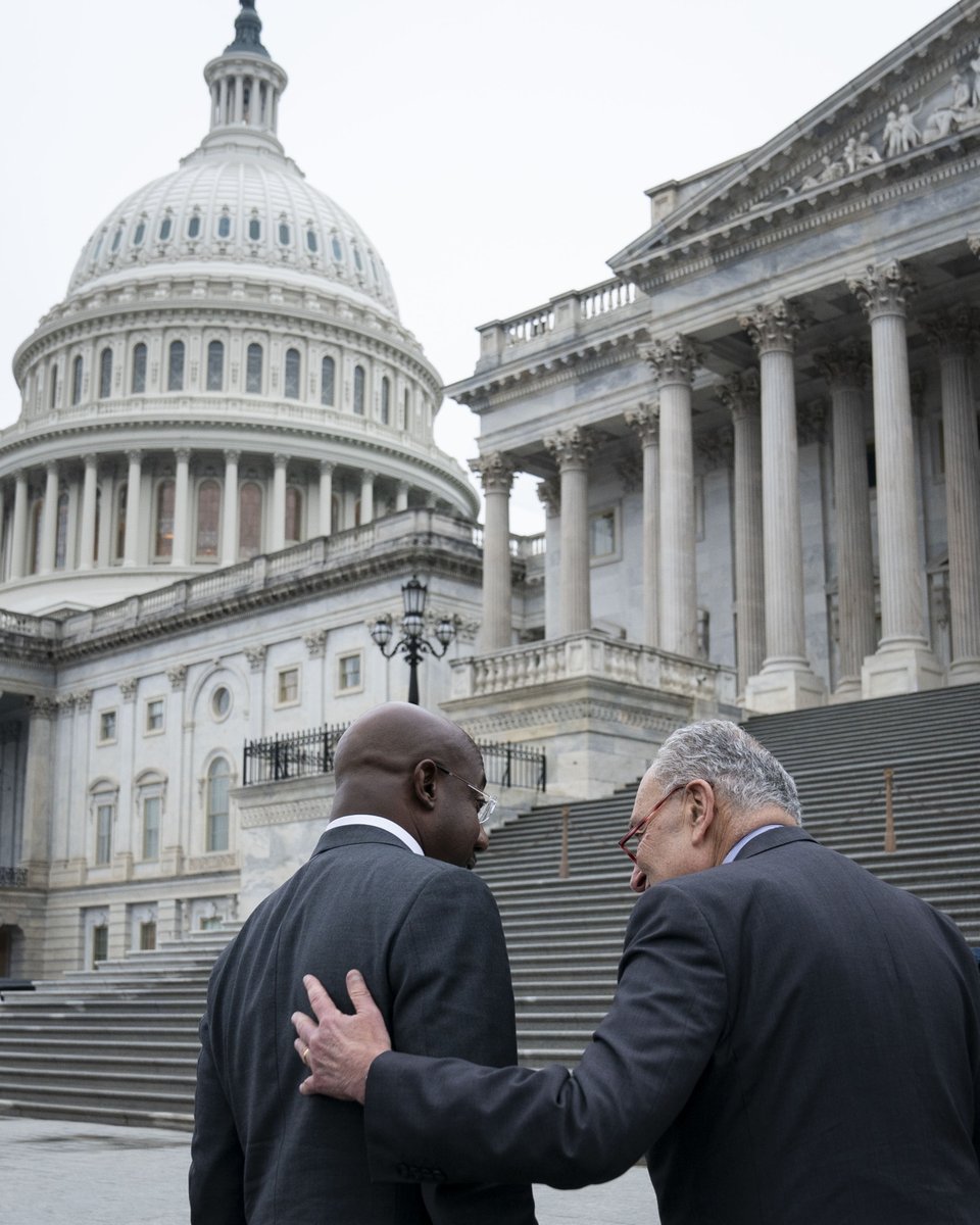 Senator Chuck Schumer welcomes Senator Raphael Warnock back to the Capitol after winning the Georgia runoff election. 📷 <a href="/washingtonpost/">The Washington Post</a>