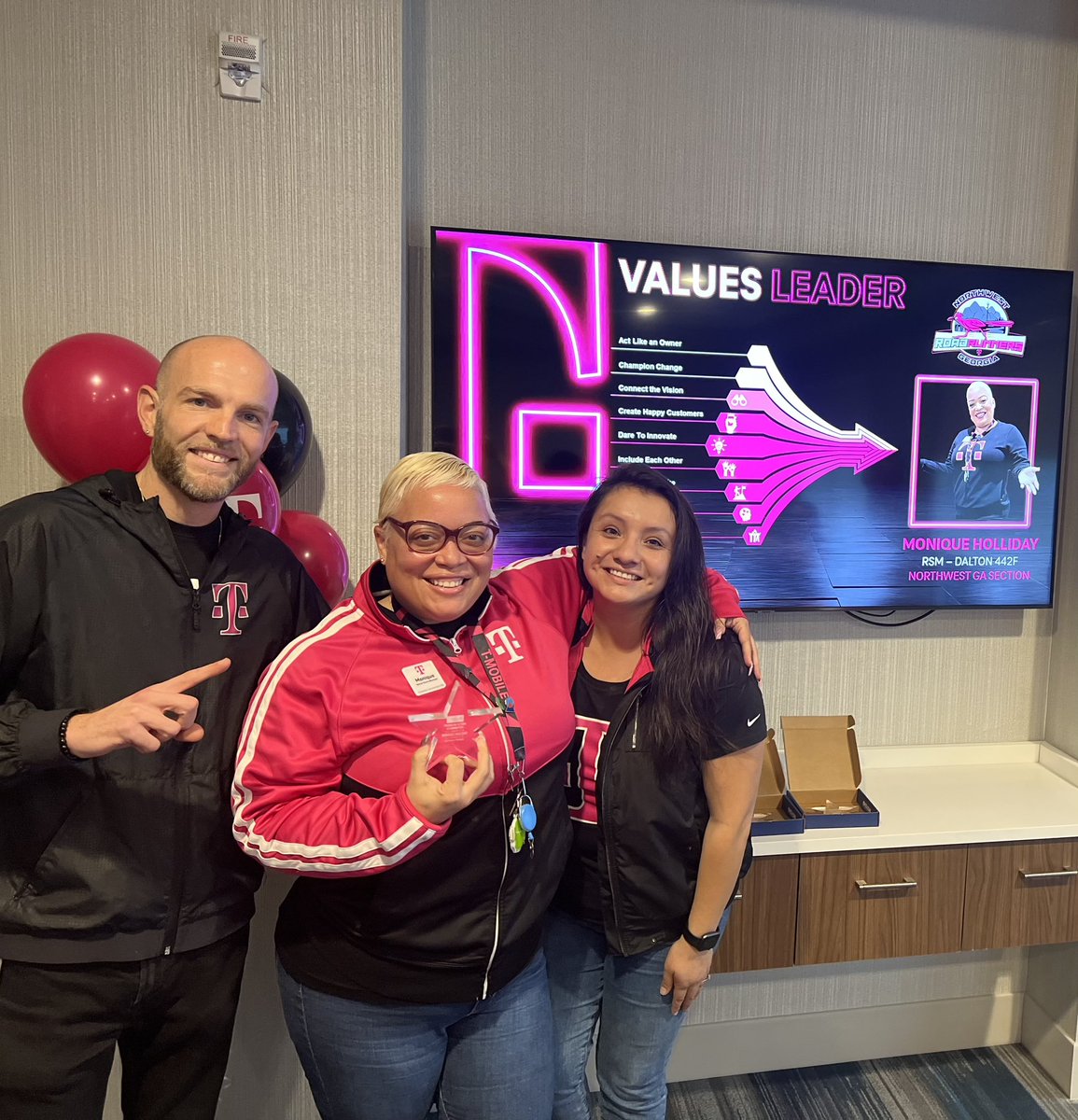 Mariela Perez tweet media