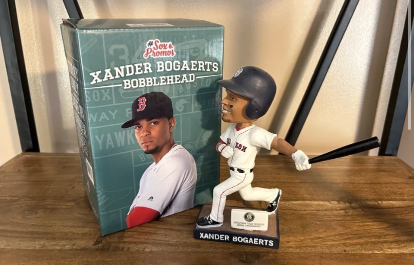 If Xander Bogaerts resigns with the Red Sox before the end of the week, we will give away an X bobblehead to someone who retweets this (and follows us). GET IT DONE, CHAIM!