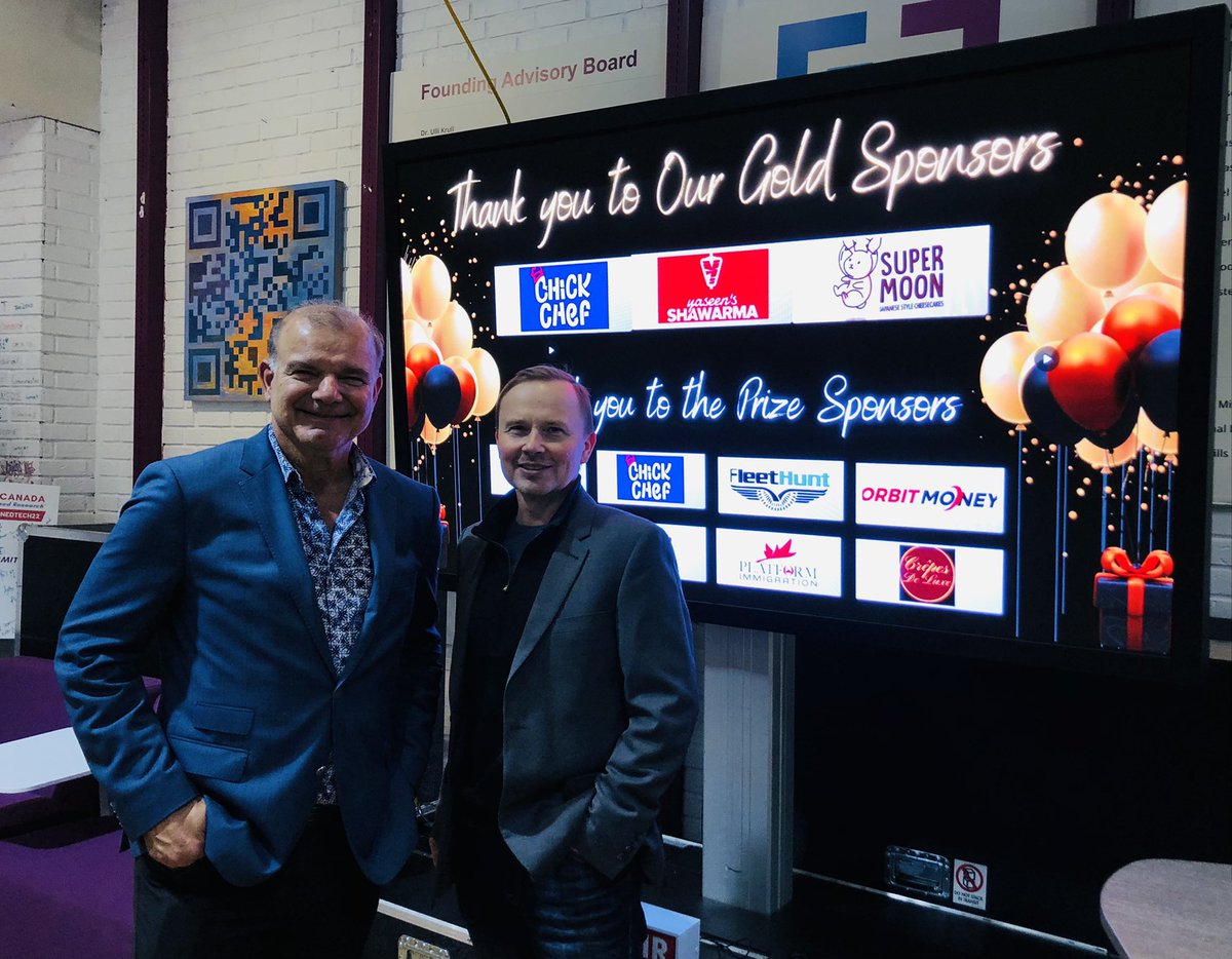 GolfPodcastLive's tweet photo. @MindShareWork Space 5th Anniversary Party with Founder &amp; CEO Robert Martellacci. Thanks for the hospitality!..as #TheGolfPodcastLive celebrates our 3 month partnership with #MindShareWorkspace 

@MindShareLearn @ecsagencyinc 
Innovate.Connect.Grow https://t.co/hClja7ybCJ