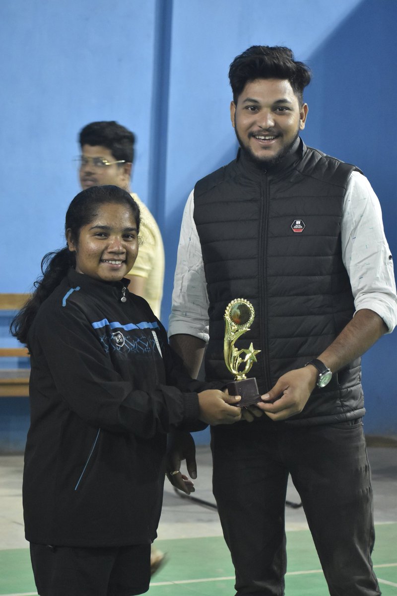 newhostelru's tweet photo. Women Inter-Hostel Badminton tournament was organised by our New Hostel in Collaboration with RNHEA,Parija Hostel became the Champion defeating Devi Hostel in final.Some pics of the winner n runners up ream are mentioned below.π
#Total_New
#Diamond_Jubilee
#RavenshawUniversity https://t.co/kDrqjLoPvO
