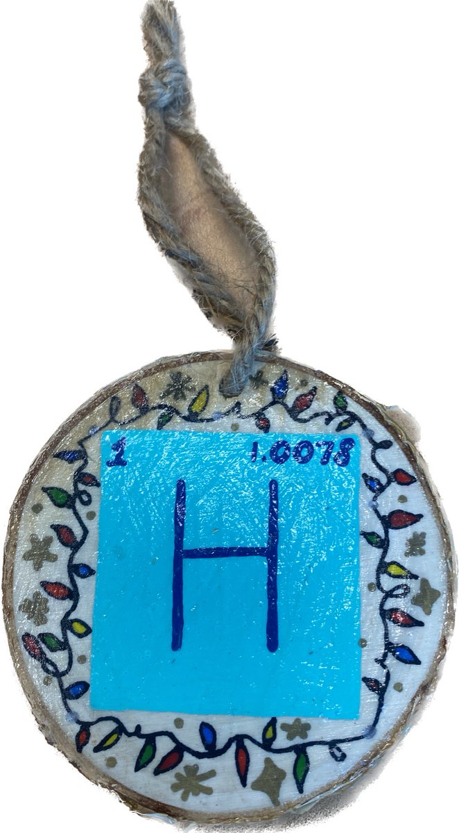 TheDoctorSully's tweet photo. Thank you Ava for this brilliant Christmas tree ornament! #chemistree https://t.co/ucvLkmV5XR