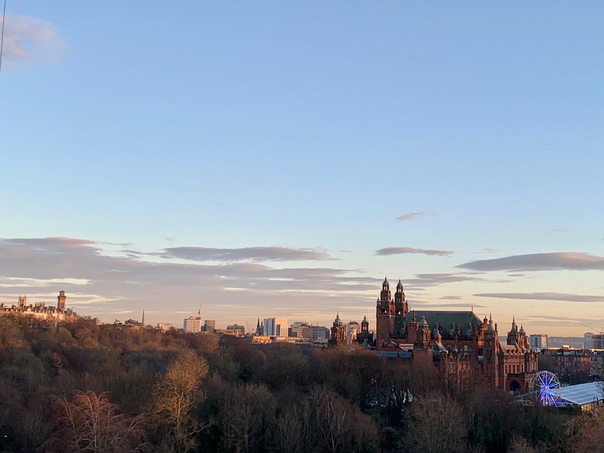 Some beautiful views across the <a href="/UofGlasgow/">University of Glasgow</a> main campus today and across to <a href="/KelvingroveArt/">Kelvingrove Art Gallery and Museum</a>