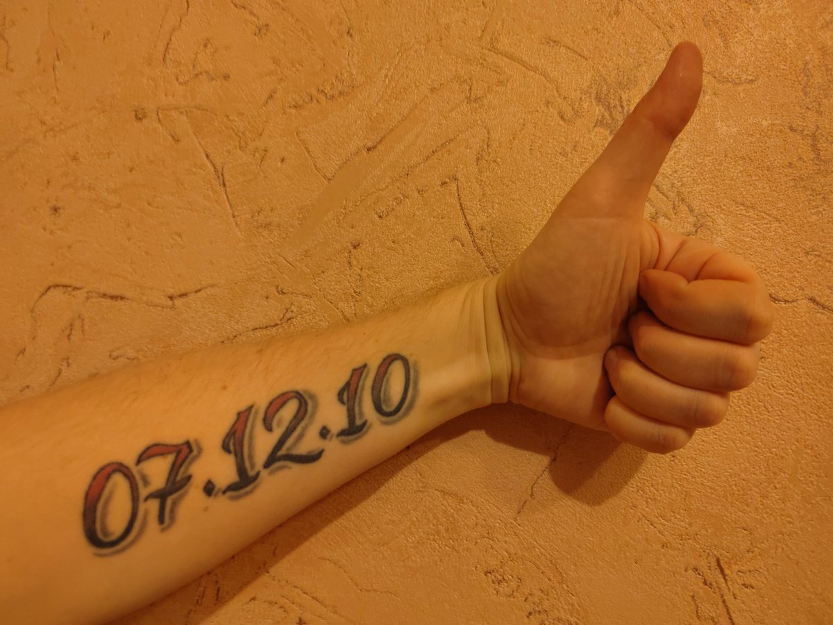 Filin_80 tweet media