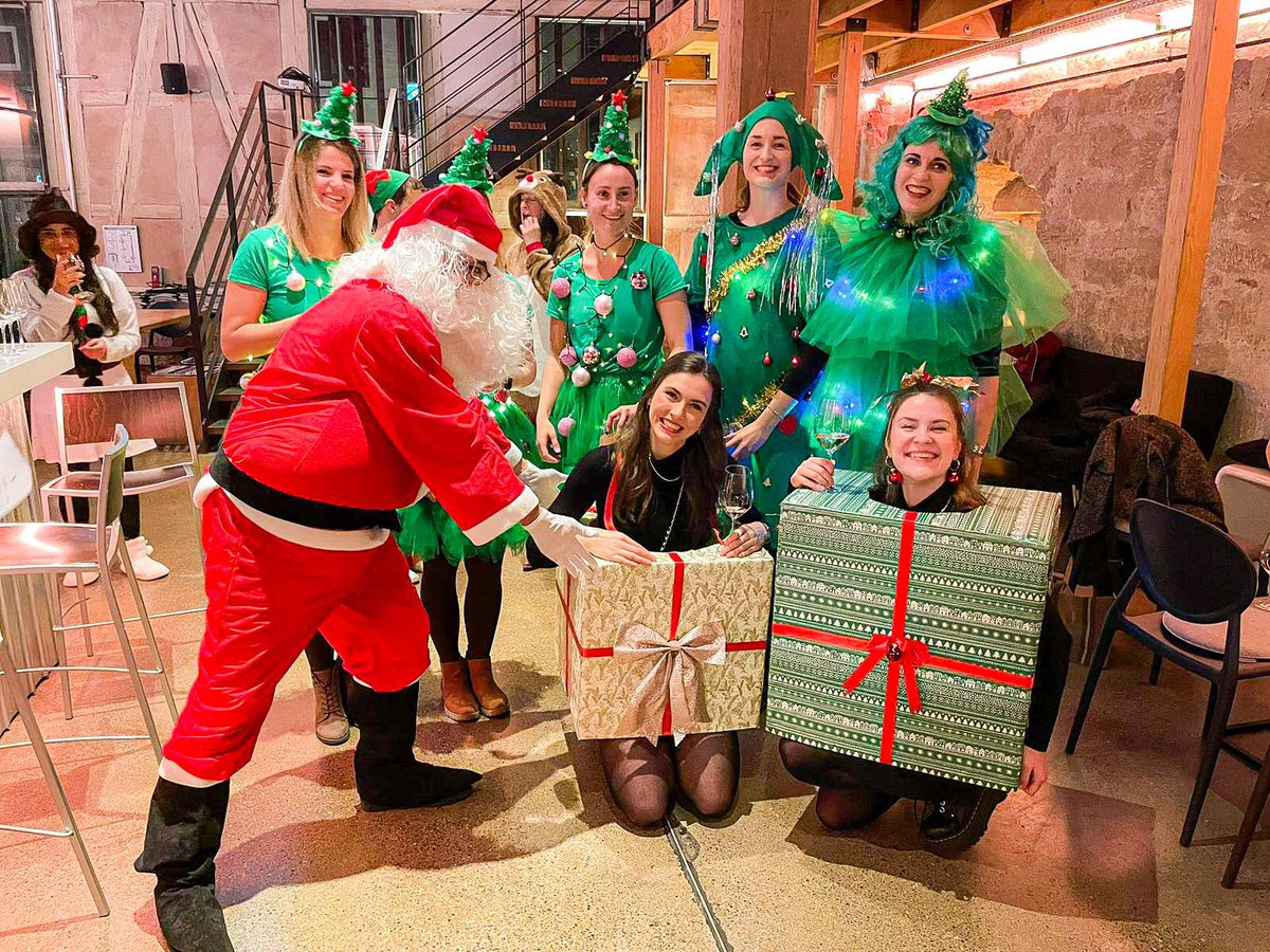 Salihlab's tweet photo. „Santa Claus“ was in town! Check out how we celebrated the season with the appropriate costumes. https://t.co/pTOwfQ4AKy
