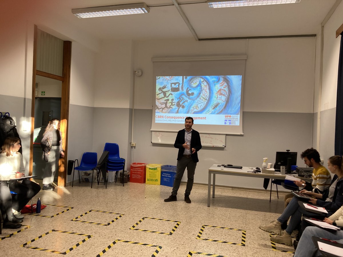 CRIMEDIM's tweet photo. As part of the #DisasterSISM project, #CRIMEDIM, along with @SISMnazionale, has just delivered the #AdvancedDisasterSISM course. 25 Italian medical students had the opportunity to deepen their knowledge on #disastermedicine thanks to lectures, discussions and simulations. https://t.co/oNFMI604au