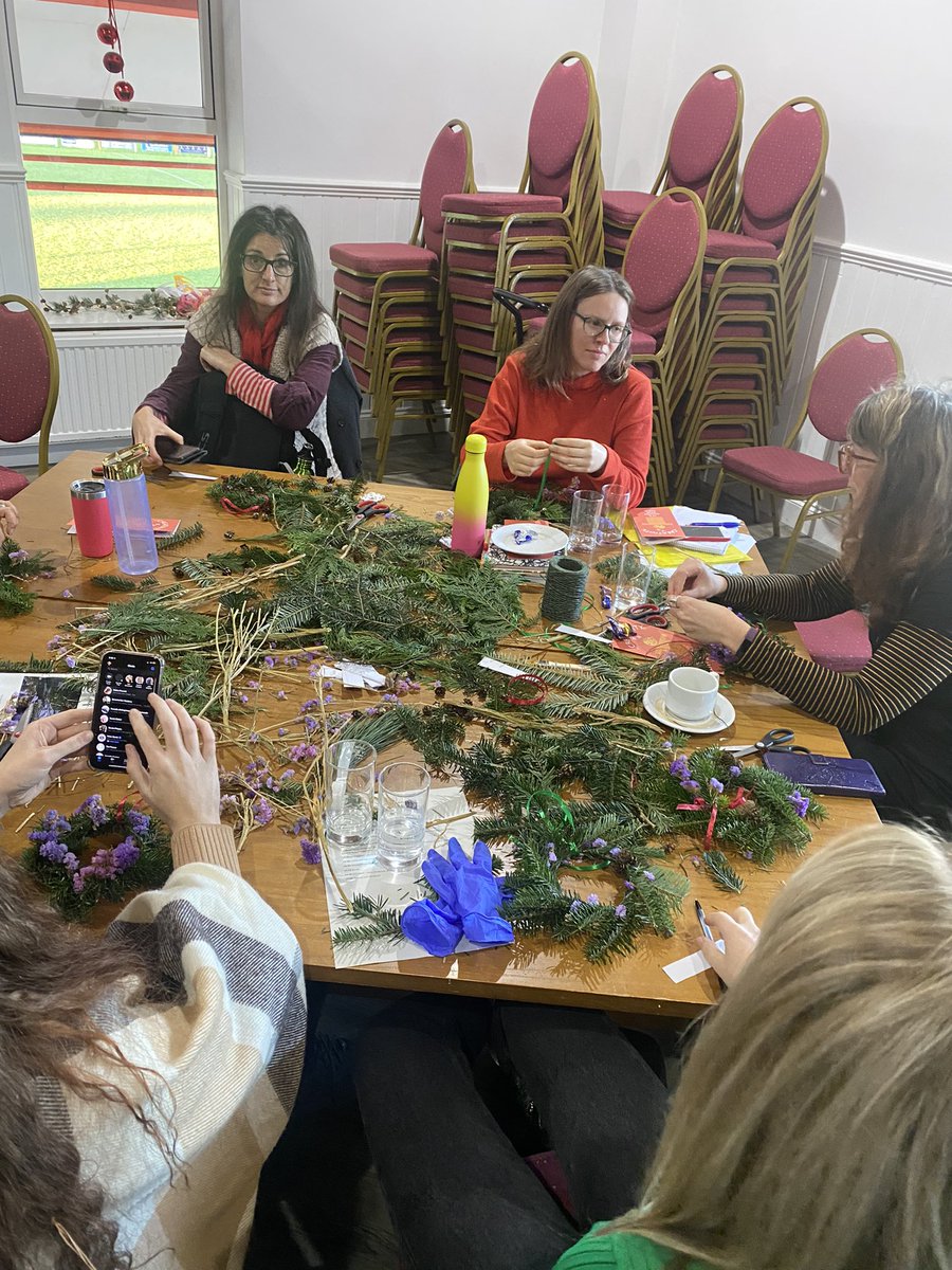 Hannah Robinson tweet media