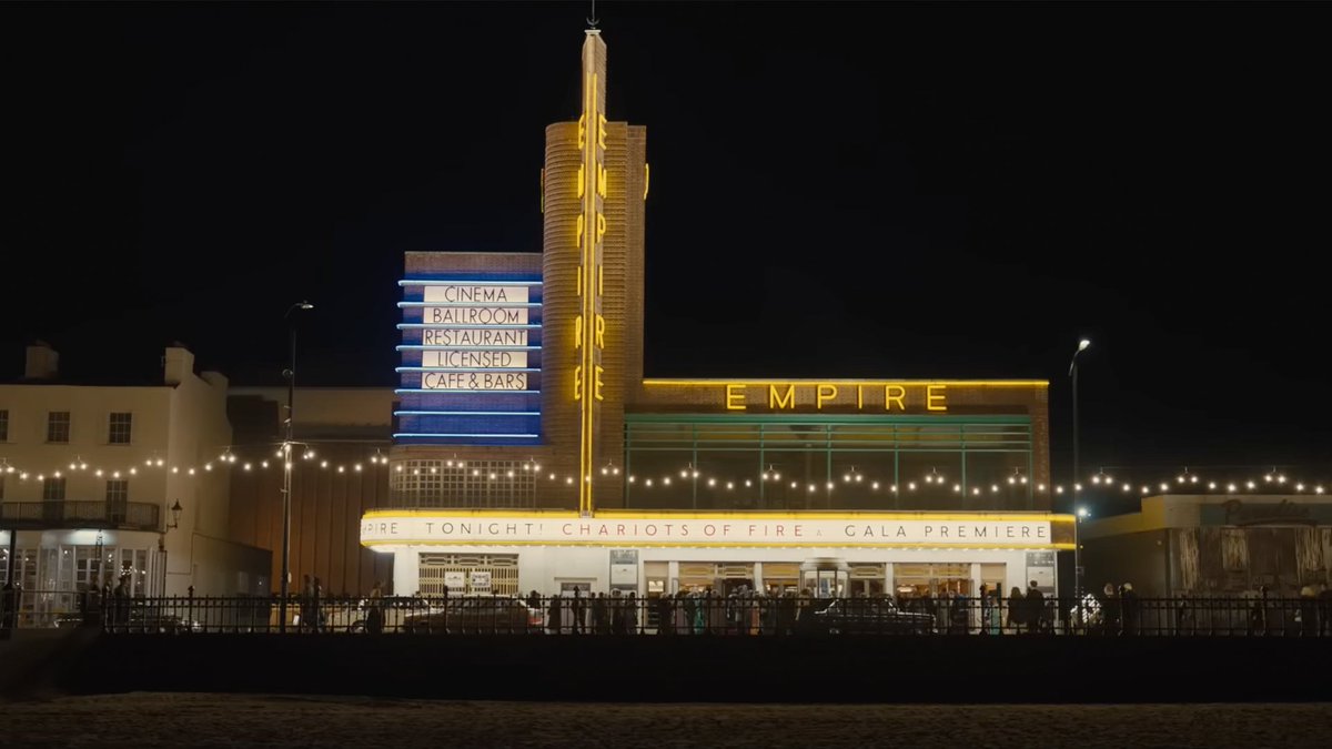 SearchlightUK's tweet photo. The cinema is home to us.

Empire of Light, in cinemas 9 January. https://t.co/842OccHwRu