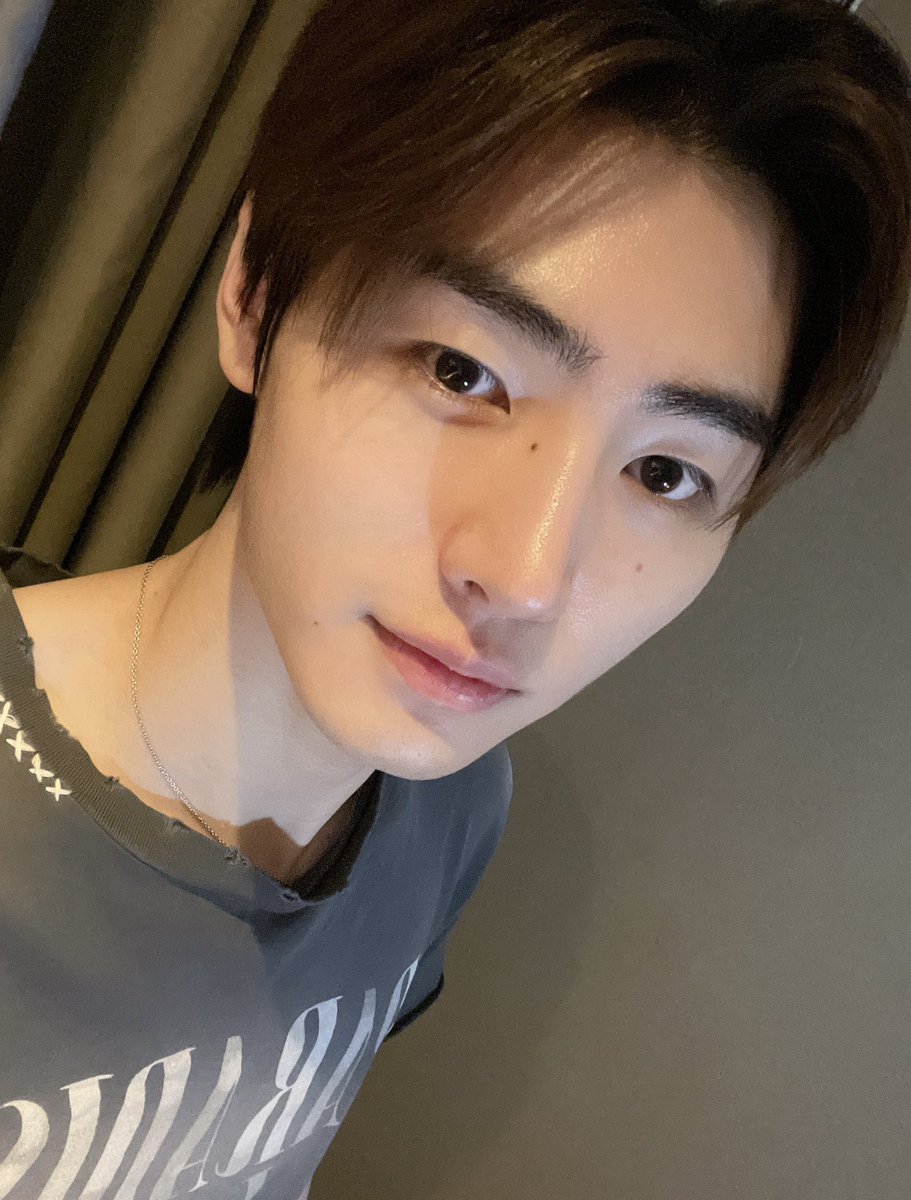 루~StrawberryLu.VERA A BTS♡ tweet media