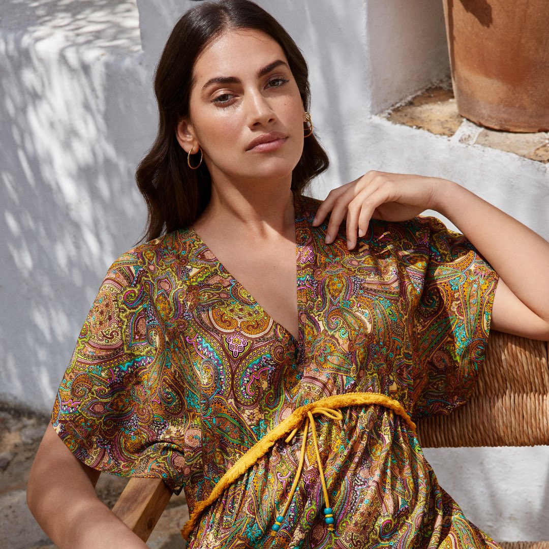 Heading down south for Christmas and in need of a new suit? 🎅🏻🏝️Well worry not, we carry swimwear year-round including this new arrival! Visit us in stores or online at: mytopdrawer.com 
.
.
.
.
#primadonna #Christmas #christmasgetaway #Swim #Swimwear #newarrivals #shop