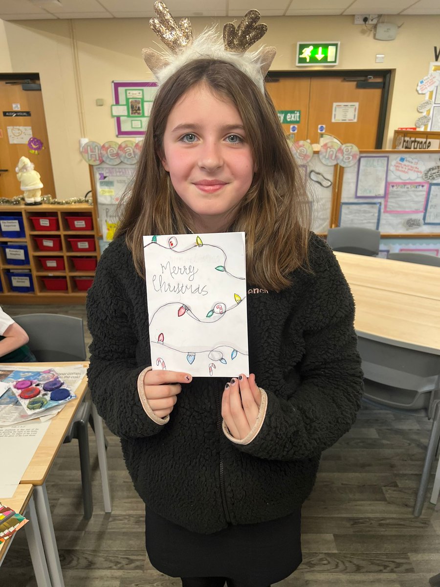 StPatricksTroon's tweet photo. Christmas cards were being created this afternoon to spread some Christmas cheer around our community. https://t.co/OnjjIPNTng