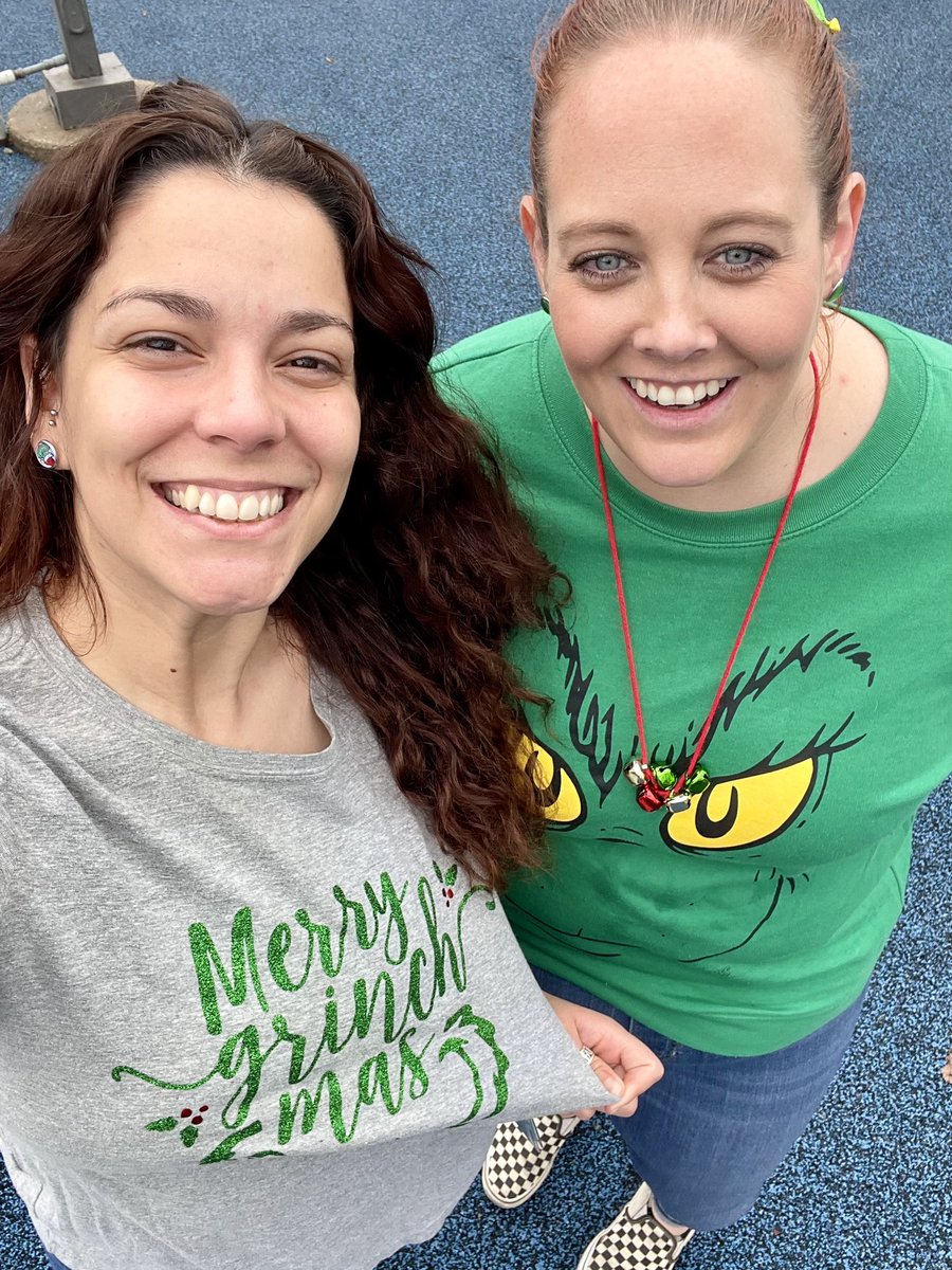 msbodkin's tweet photo. Even the Grinch can’t steal our holiday spirit. #TESCelebrates https://t.co/fCIkr931wW