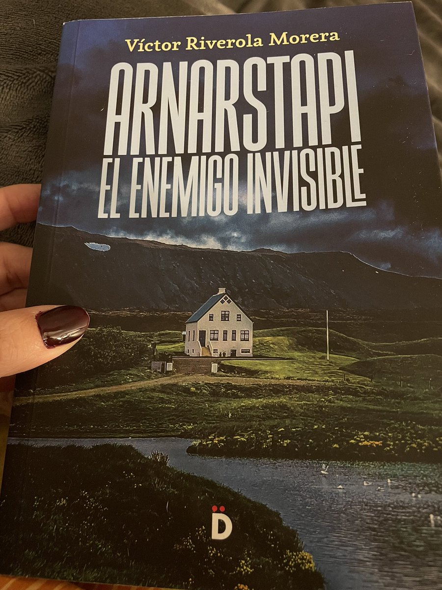 emgofa's tweet photo. Comencem lectura! 📚
I el llistó l’has deixat molt alt @riverolavic amb ‘El lobo de las nieves’
#arnastapi https://t.co/w3FZQRAghg