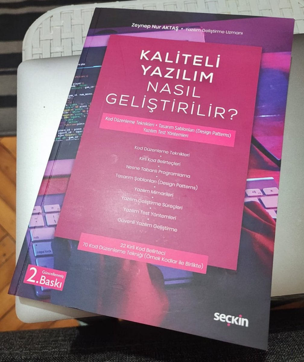 PelinHngs's tweet image. 26 Kasım Zemin İstanbul&apos;da gerçekleşen etkinlikten şanslı bir hatıra diyelim.. ✨✨✨
@folksdevtv ve @zeynepnurdilek hocama teşekkür ediyorum 😊😊 

#Folksdev #softwaredevelopment