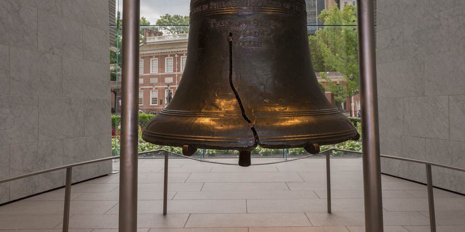 dodrummond's tweet photo. “Legend has it that the Liberty Bell cracked upon John Marshall’s death, but perhaps it was Taney’s confirmation that did in the old symbol of our nation.”💯
#SCOTUS 🏛️
#DissedPod 🎙️
#AppellateTwitter ⚖️
https://t.co/1rqAN7jzOC https://t.co/TtkWRh0uzl