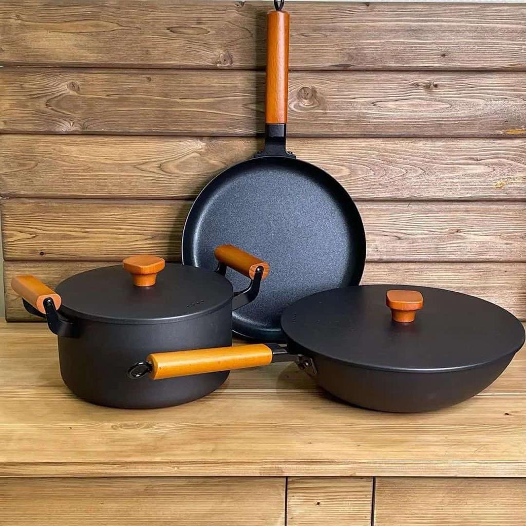 janeritte_'s tweet photo. Vitu Napenda #Kitchenplus♥️ https://t.co/rt90vgy9v2