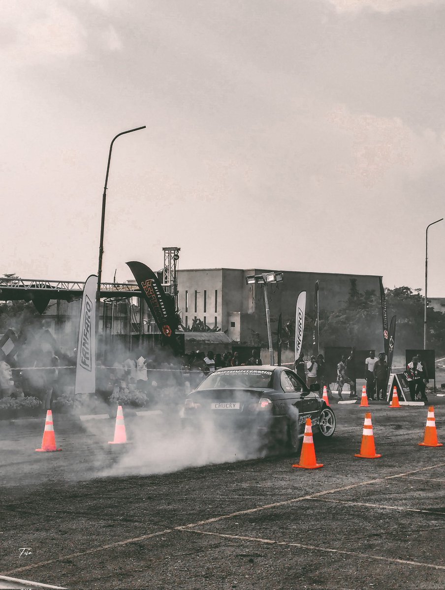 simplyFera's tweet photo. More images from the @FanfaroAutofest
"Need for speed"
#fanfaroautofest2022
Shot on @Xiaomi Redmi Note 11
#ShotOnSnapdragon
RT π https://t.co/lVz3g26JiL