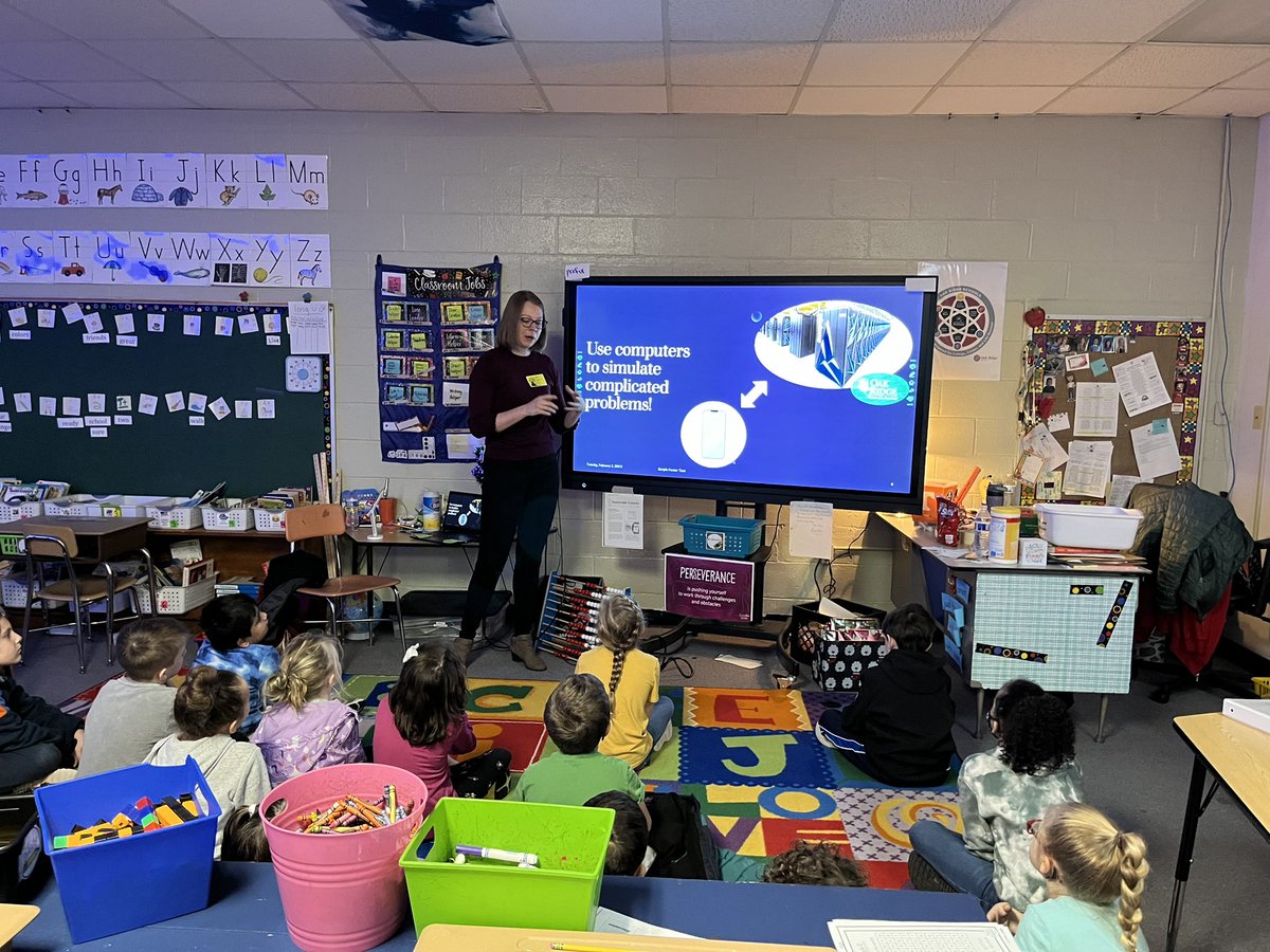 mlchenot's tweet photo. Thank you Friederike Bostelmann for coming to code with us today!!! #HourOfCode @ORNL @ORNLCommunity @WBESbears https://t.co/bL4IUuOOZW