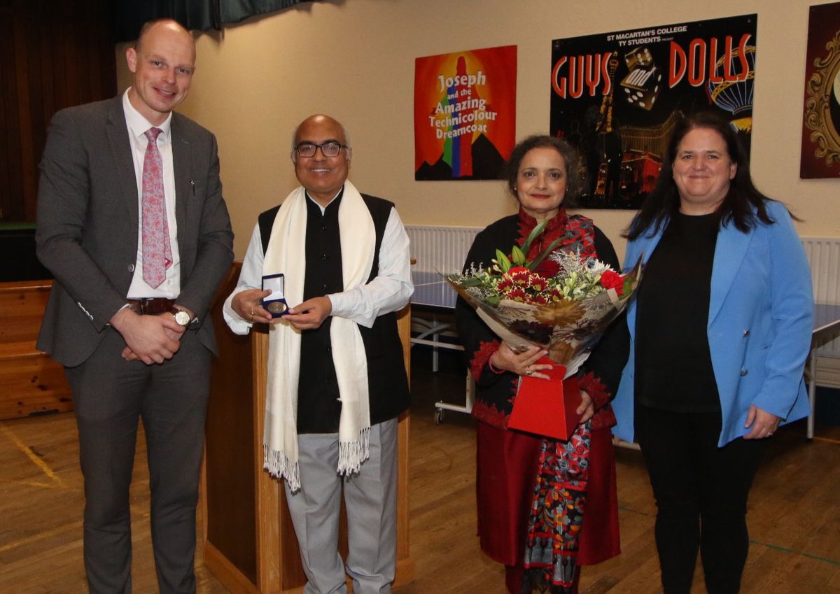 Today we had the honour of welcoming his Excellency Mr Ahkilesh Mishra Indian Ambassador to Ireland and his wife to #ourschool for our Cultural Diversity day! 

We celebrated our diversity, our unique cultures and our our shared interests!