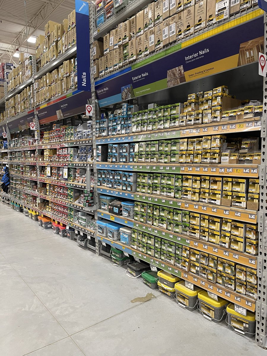 Amazing looking fastener aisle at Towson #2995!  Ready to nail the competition! <a href="/BenitoKomadina/">Benito.Komadina@Lowes</a> <a href="/BlueBoxR1/">@BlueBoxR1</a> @LauraG813R1 <a href="/DanJRomanowski/">Dan Romanowski</a>