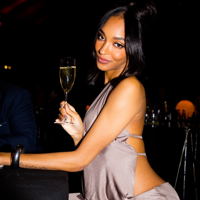 MOBOAwards's tweet photo. A toast to the #MOBOAwards airing on @BBCOne at 10.40pm by @majesticwine who provided all our VIP guests with the finest Champagne at #MOBO25! 

Bollinger and Laurent Perrier Champagne were a welcome treat to celebrate the #MOBOAwards in association with @LucozadeEnergy 🍾🙌🏾 https://t.co/GrG5Kg00xu