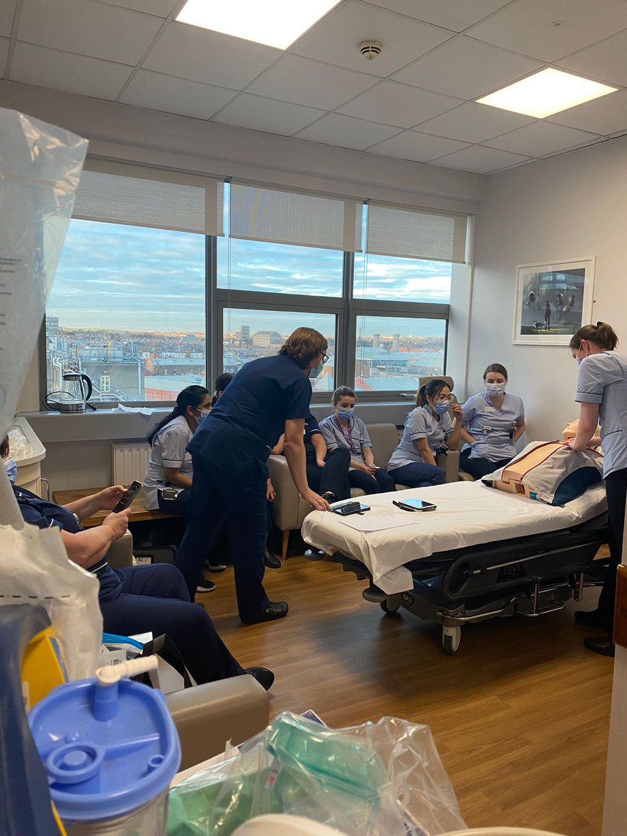 LauraaTurner1's tweet photo. Today’s ward-based CPR simulation, valuable learning for our nursing team. Many thanks to Orla, Bernie from CPR. Hopefully the first of many. #maternursing @Matersurgery @MaterNursing @HeartyFiona @aoifesmc https://t.co/IDav57kDHt