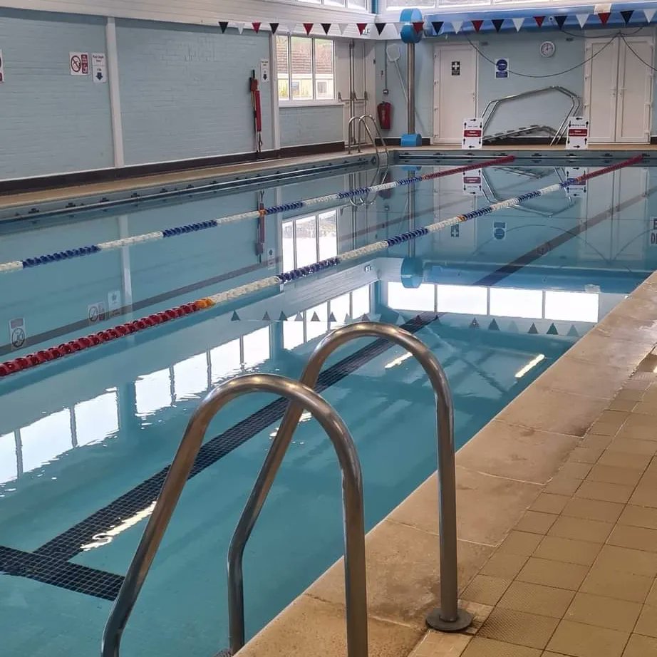 Lane Swimming..... ready 🏊🏊‍♂️!

Book your place on the next session 👍.

settleswimmingpool.co.uk/swim/timetable/