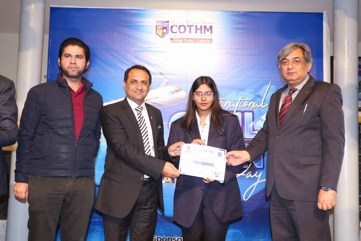 ghairSbatein's tweet photo. @icao 7th December 2022 is celebrated across the globe as International Civil Aviation Day.COTHM hosted a seminar to celebrate the International Civil Aviation day and Athar Awan,Deputy General Manager Corporate Communications represented PIA on this occasion.
Best wishes to PCCA https://t.co/t65qlJtZMm