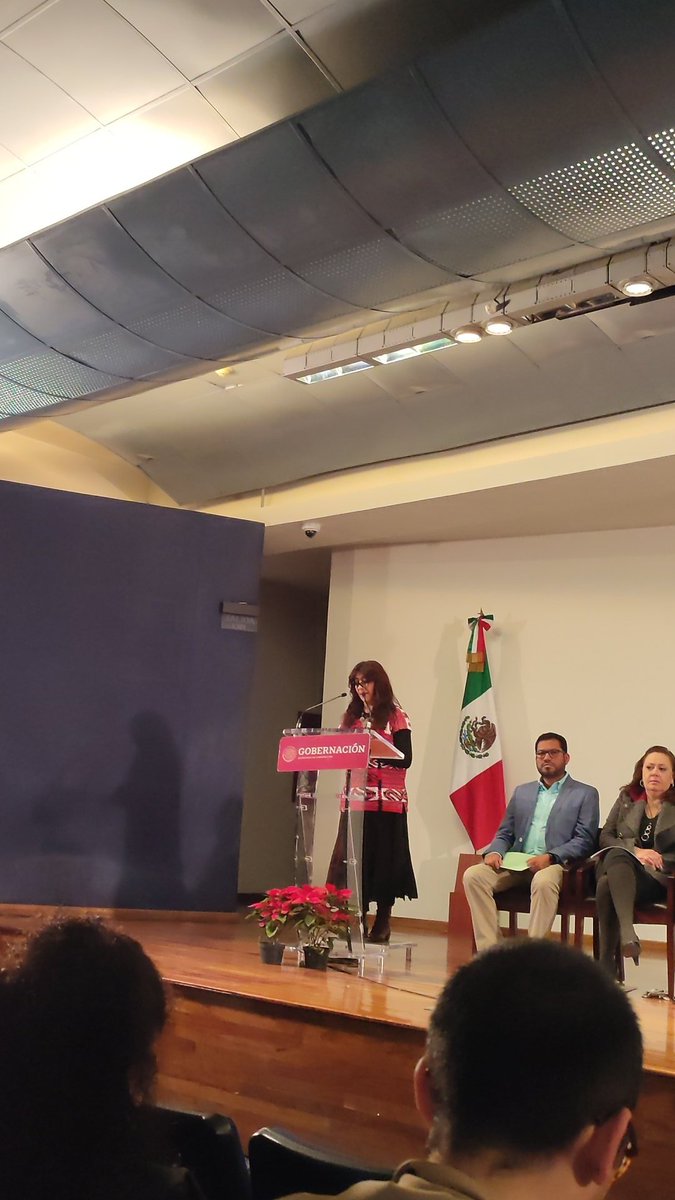 Nellyatoa's tweet photo. @PinaBravo13 informa que desde la #CDPIM se trabaja por la resolución de conflictos históricos entre pueblos indígenas cómo Aldama -Chenalho, San Sebastián Teponahuaxtlan, Hueyapam así como en la construcción del Plan de Justicia Wirarika, Odam y Mexicanero. https://t.co/KrryiAnMAV