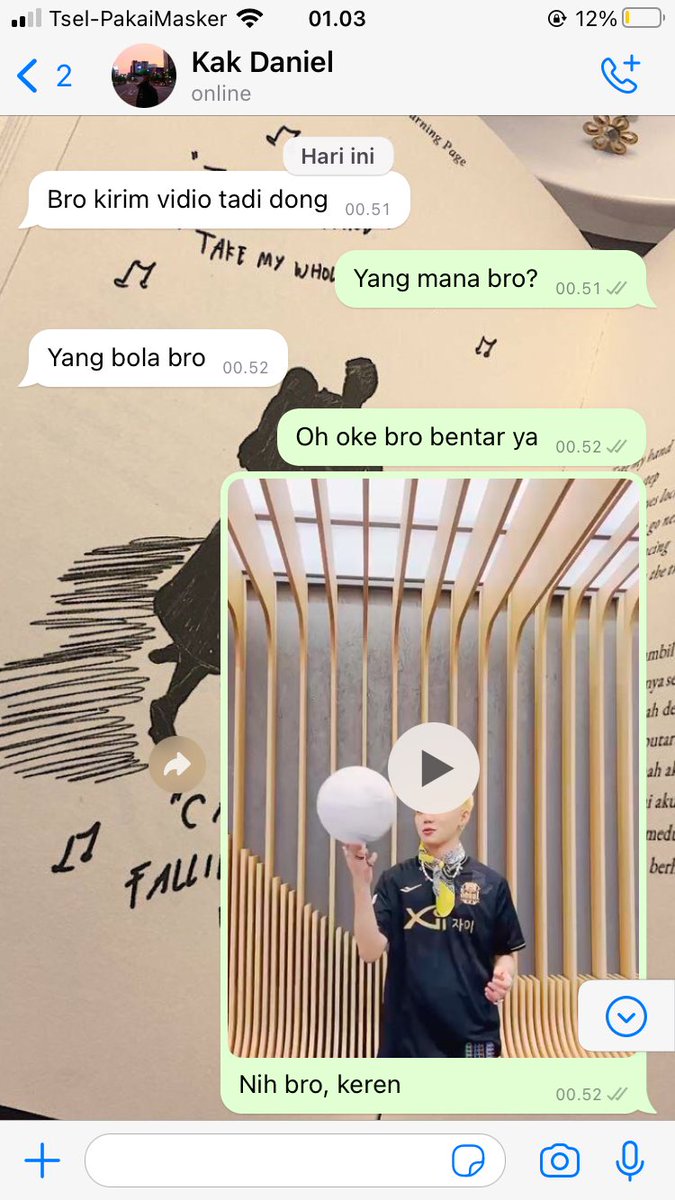 fciryskies's tweet photo. percakapan dua pasangan aneh
choi hyunsuk treasure one tweet au, 

— fciryskies https://t.co/hpHtxst5WI