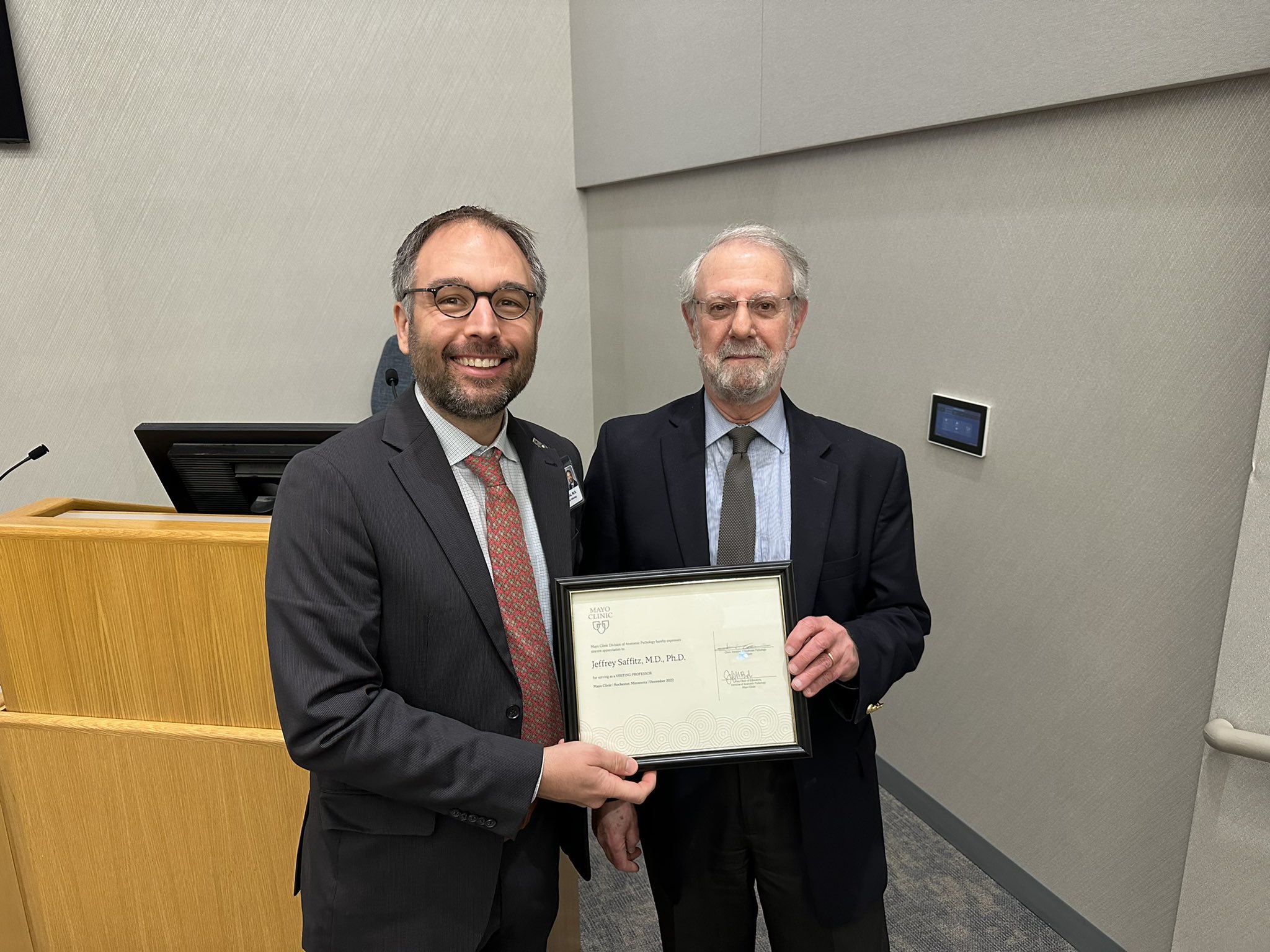 Clarissa E. Jordan, MD (pathcejmd) / Twitter