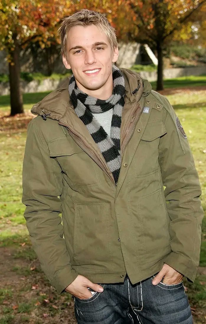 Happy 35th Birthday to Aaron Carter!! 