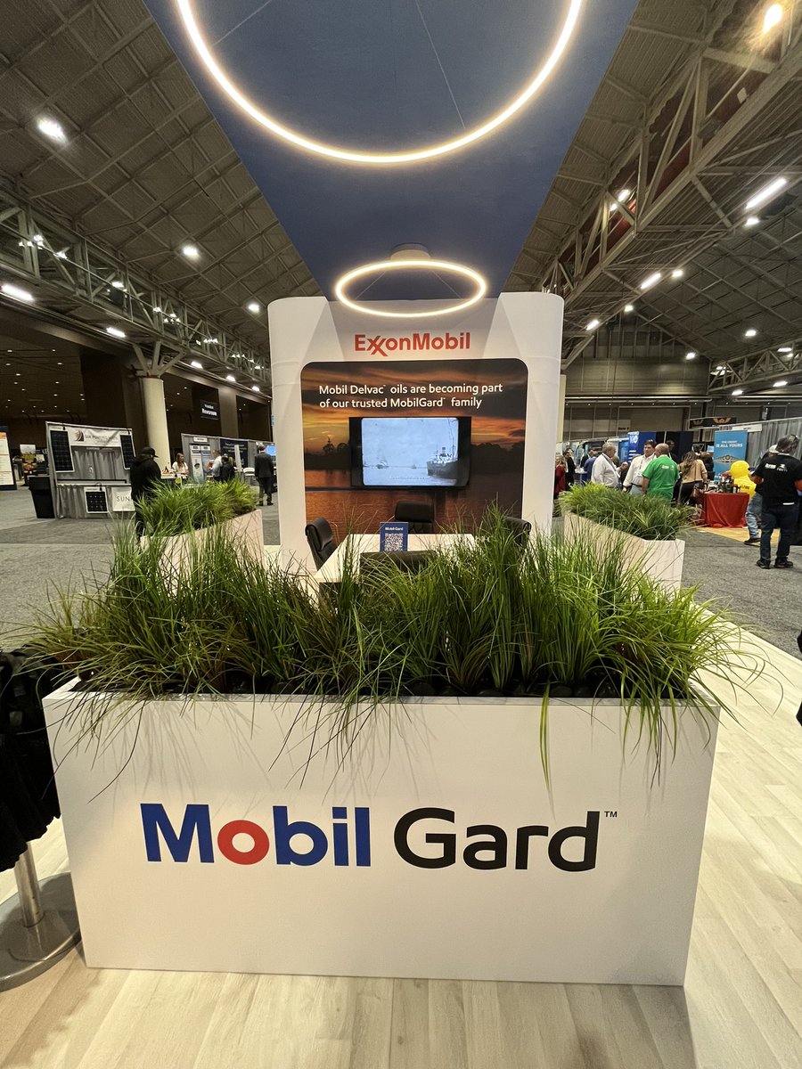 MDILUBES's tweet photo. MDI alongside ExxonMobil make their presence known at the 2022 International Work Boat Show! Exciting times are ahead within the Mobil Marine Sector as we look forward to a sustainable 2023. #MobilMarine #Innovation #MobilGard #Iwbs2022 https://t.co/pDSmIe5YmZ
