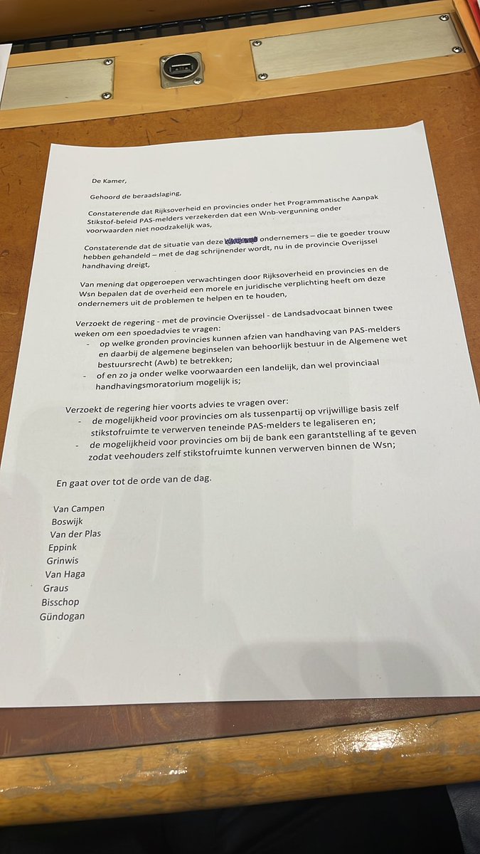 ThomvCampen's tweet photo. Je moet geen knollen voor citroenen verkopen @Joris_PvdA. Maar als het jou dan echt om PAS-melders gaat, teken je dan ook mee met mijn motie? 
https://t.co/l6UQliLOC4 https://t.co/3ZFInJVLrH