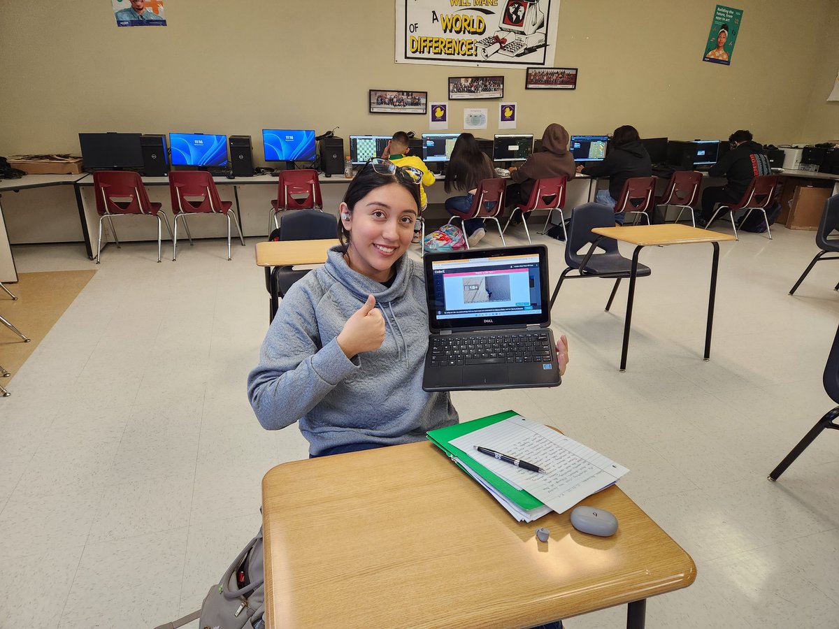 JoseLSilvaSmith's tweet photo. THS students participate in this week's celebration of Computer Science by completing the CoderZ Code Farm Hour of Code activity to become familiar with key Computer Science and Robotics concepts. β€οΈπ€©π₯π #TISDProud #GoCoderZ https://t.co/KOfSnQqIyP