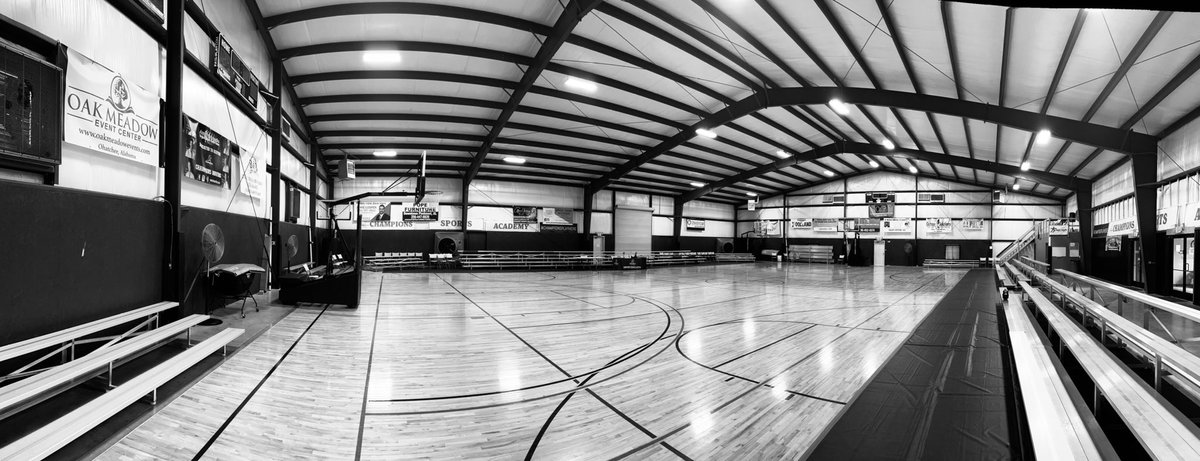 COMMUNITY SPORTS ACADEMY💯
✅High School Basketball Practice 
✅2nd High School Basketball Practice
✅1st Champions Volleyball Club Practice #championsplayhere #Serve