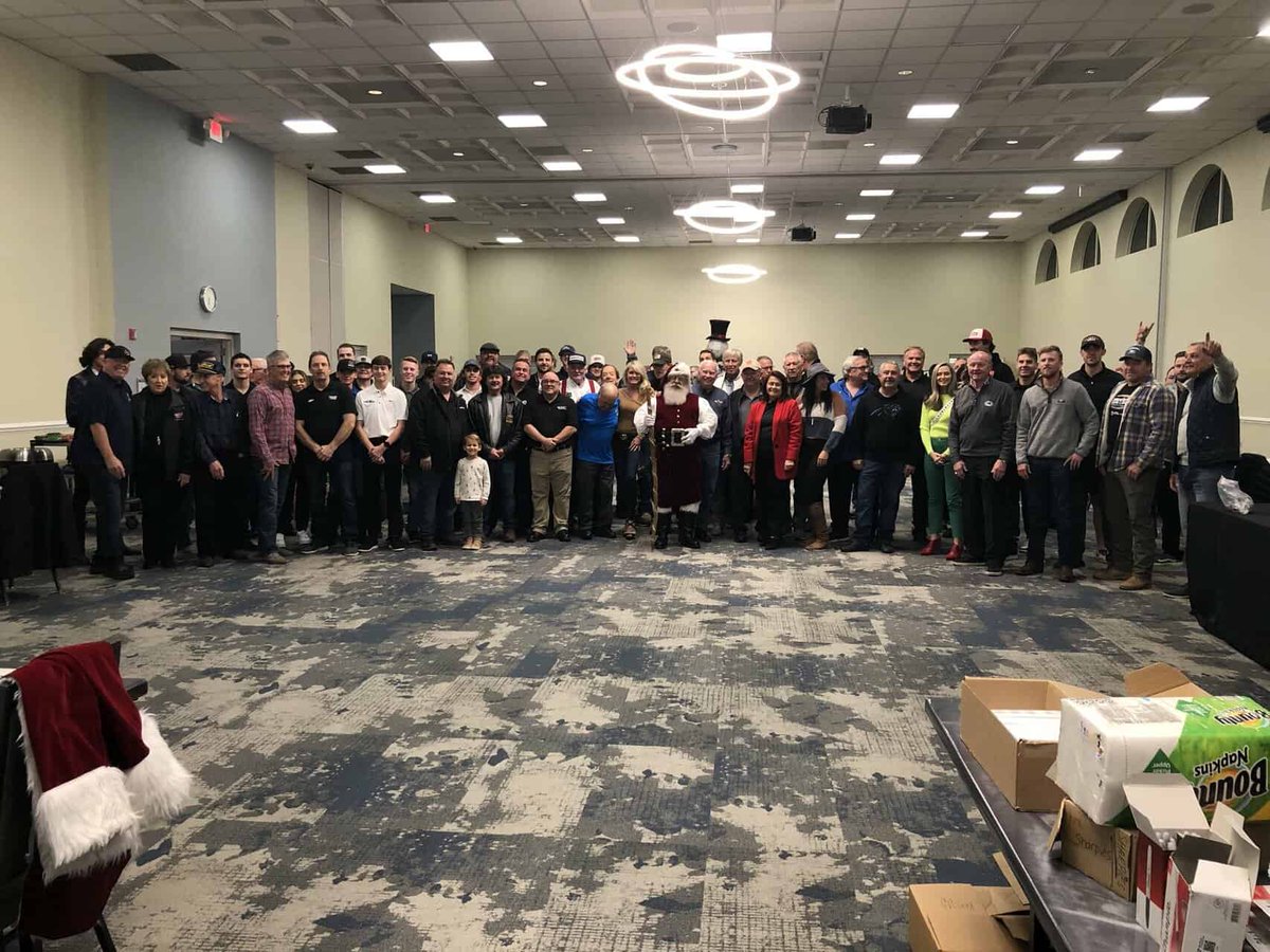 KickinTheTires's tweet photo. NEWS: The racing community gathered to support local kids with @NCARHOF12's annual #StocksForTots charity event with drivers representing @IndyCar, @NASCAR, the @NASCARHall, and @NHRA taking part.

#NASCAR | #INDYCAR | #NHRA | #NASCARHall | #NASCARHoFer

https://t.co/2mBX4P68MA https://t.co/qQNHcOwOOd