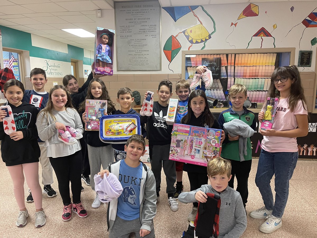 Thank you <a href="/WaverlyParkElem/">Waverly Park Elementary School</a> ! Because of the Student Council sale of gratitude bags, we were able to adopt a family for the holidays! Toys, clothes and gift cards!