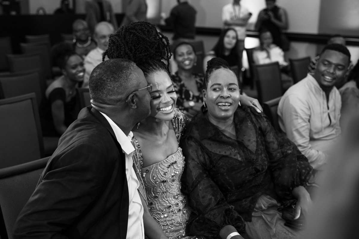 Ndavi_Nokeri's tweet photo. Still in awe of God’s work🤍. 

#MissUniverseFarewell #misssa2022 https://t.co/evXnohupGa